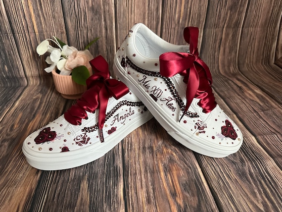Quinceanera Zapatillas Custom XV Personalizados De Quinceaneras Custom Shoes quince Zapatilla Zapatilla Decorada decoracion De Shoes Etsy