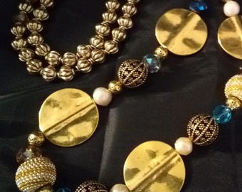 Cleopatra necklace and earring set