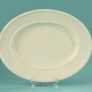 Oval Dish - Wedgwood - Edme