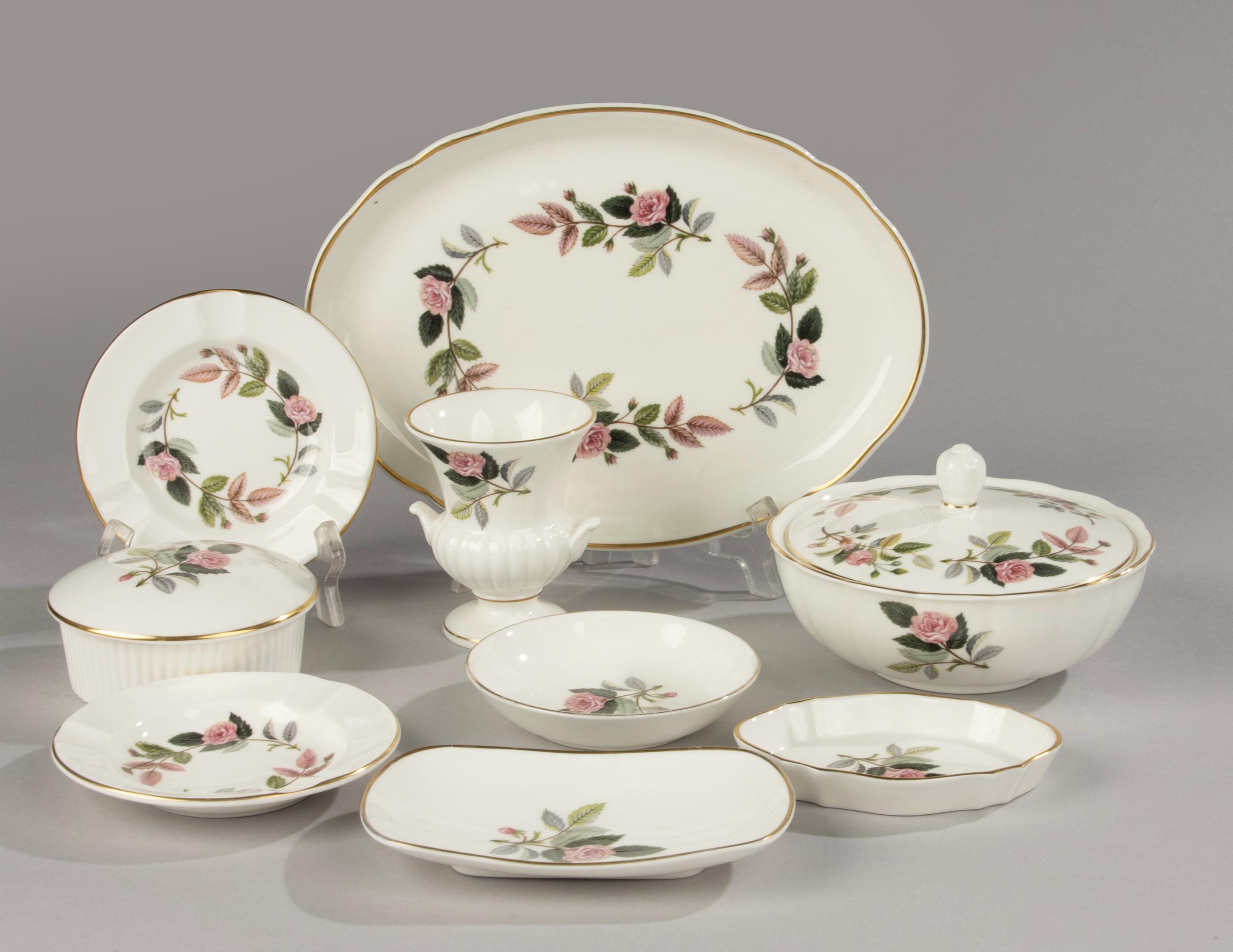 9-piece Set of Porcelain Items - Wedgwood - Hathaway Rose - Etsy