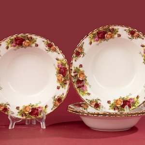 Set of 4 Soup Plates - Royal Albert - Old Country Roses
