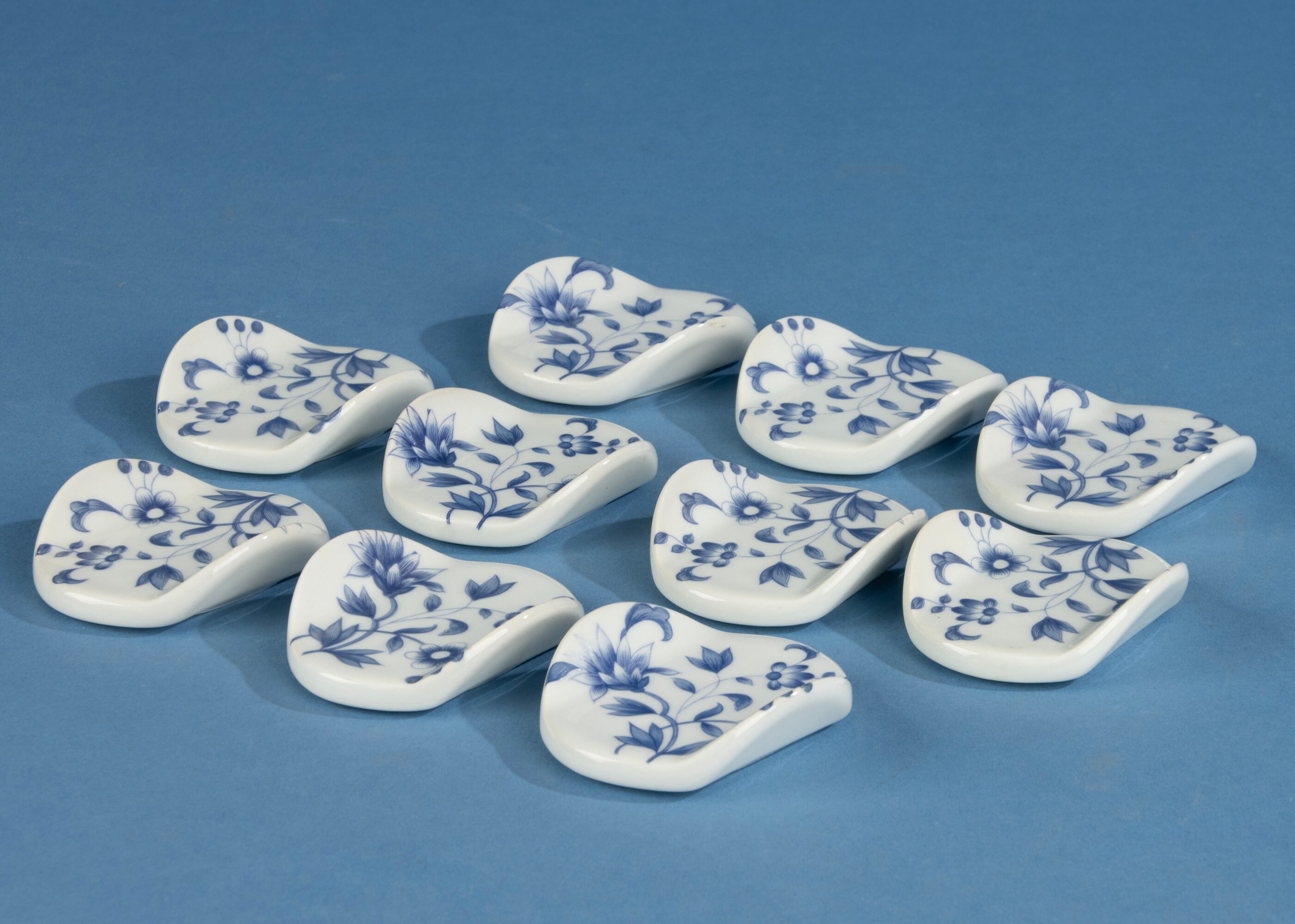 Pendentif Limoges Vintage Fleurs Signé P.Pastaud – Bleu, Occasion En Bon état
