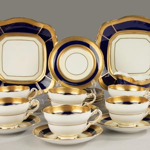 Juego de té y pastel de 15 piezas - Paragon - Porcelana cobalto y oro