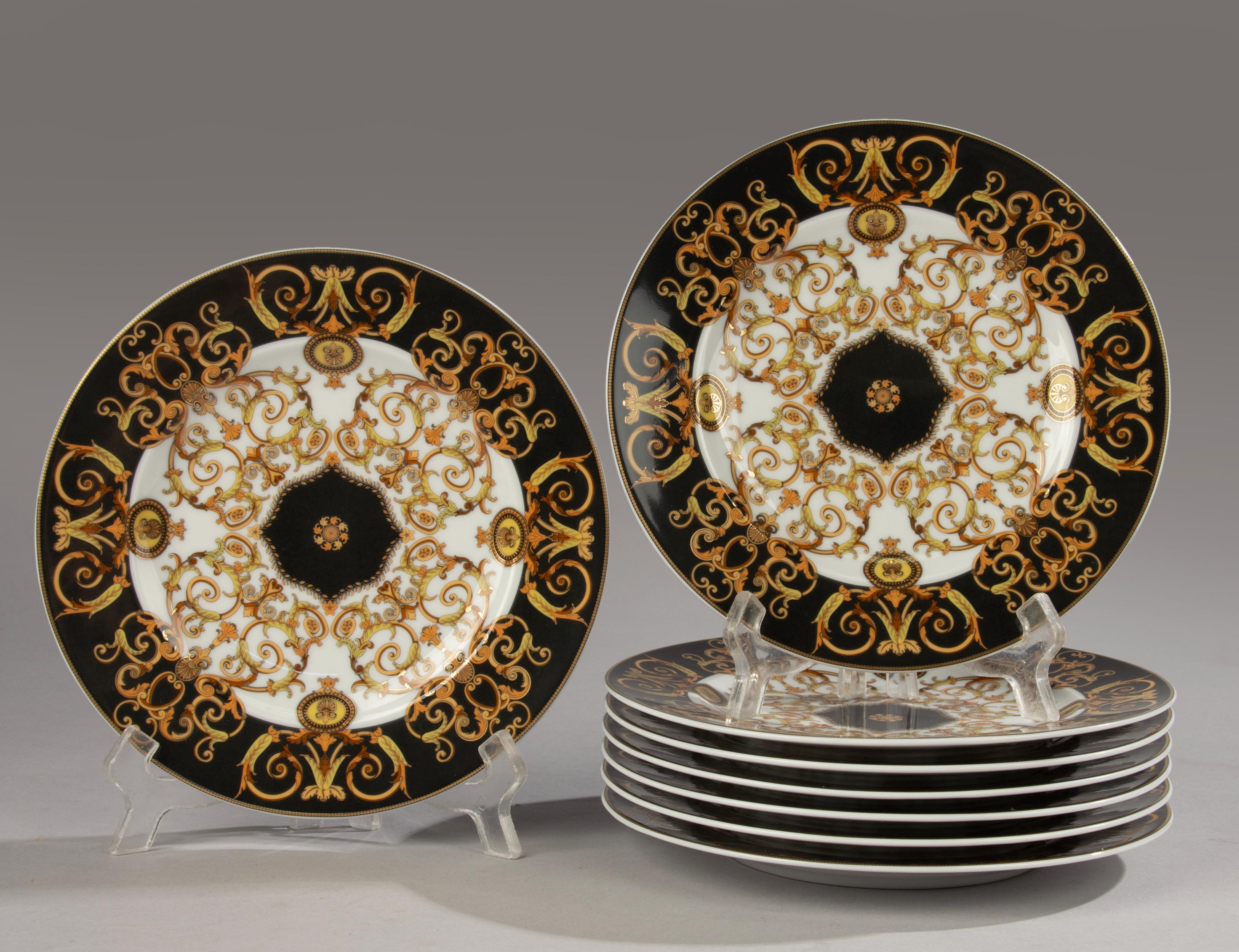 ヴェルサーチ チャージャープレート カラーメデューサ12インチ ロゼンタル