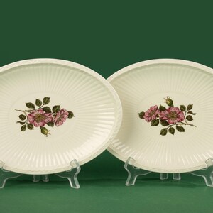 Set of 2 Serving Dishes - Wedgwood - Briar Rose