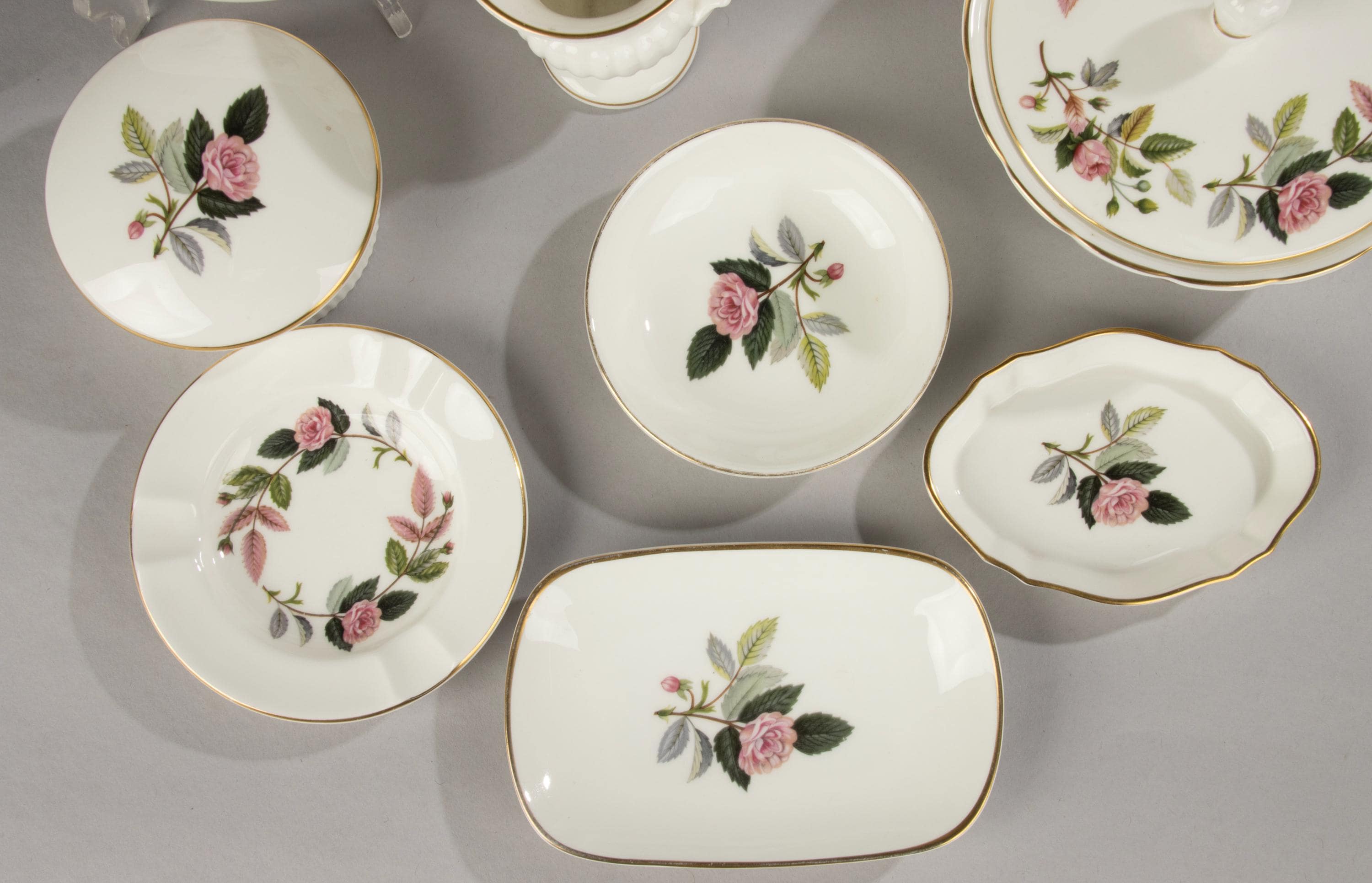 9-piece Set of Porcelain Items - Wedgwood - Hathaway Rose - Etsy