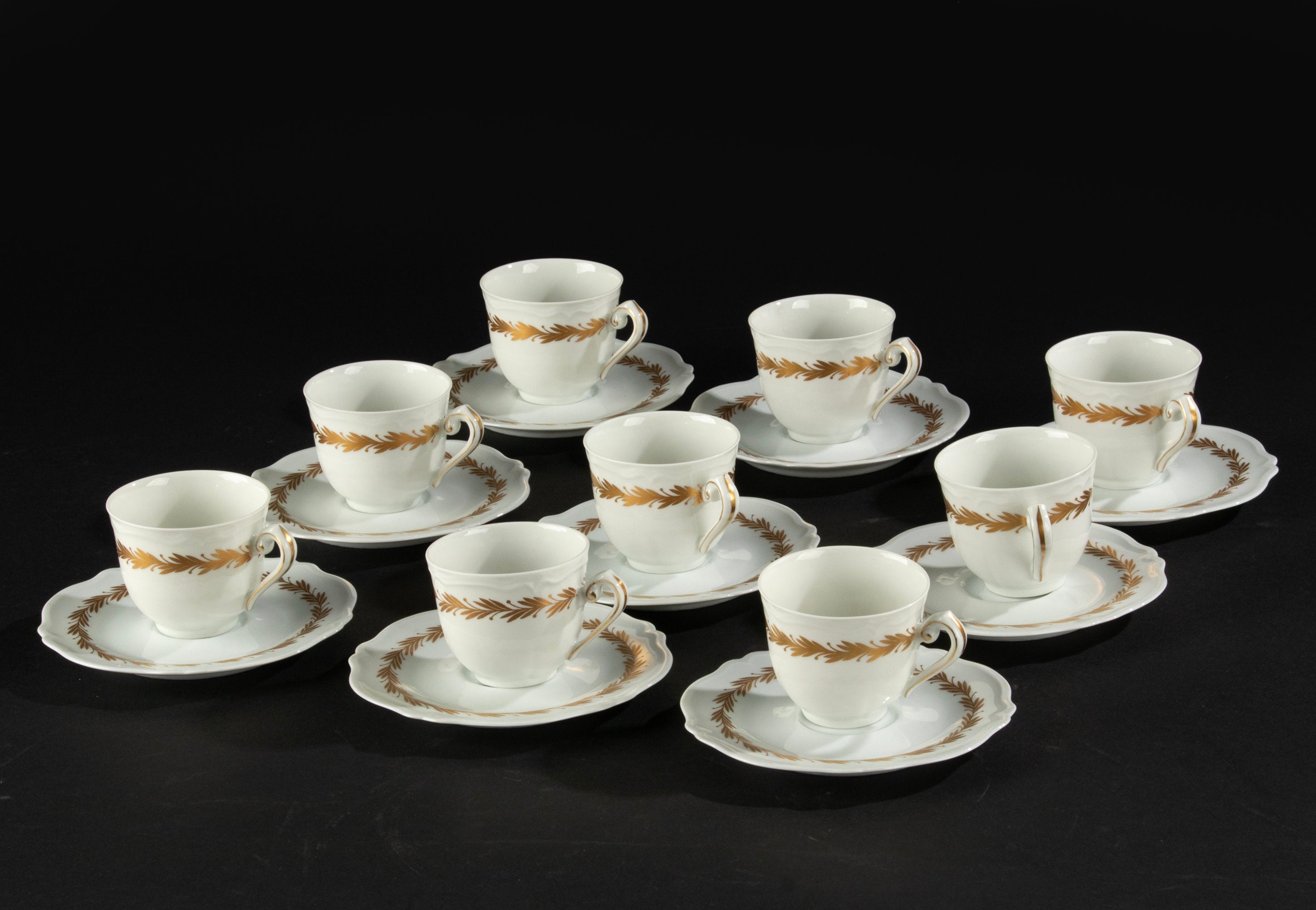 陶器のサービングプレートとナイフセット リモージュ ジョルジュ