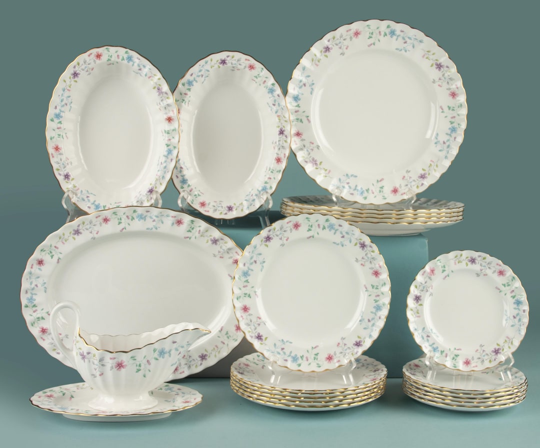 Spode Spring Plates 21-piece Dinner Set - Spode - Spring Garland - Etsy