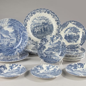 17-teiliges Teller-Set – Mix – Blau und Weiß