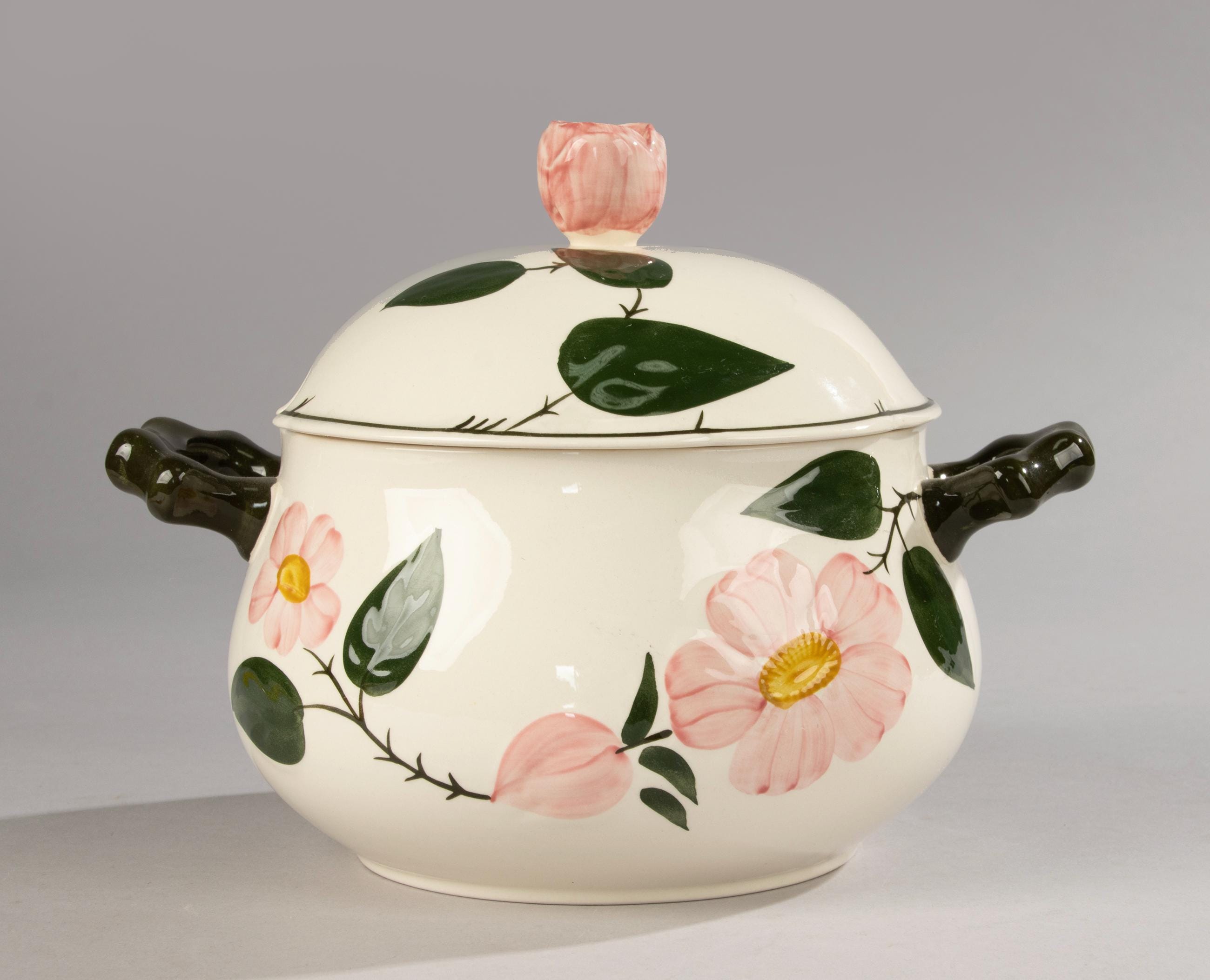 Covered Bowl - Villeroy & Boch - Wild Rose - Etsy