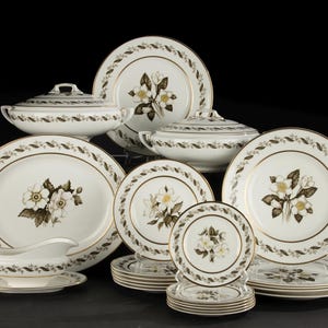22-piece Dinner Set - Royal Worcester - Bernina - Etsy