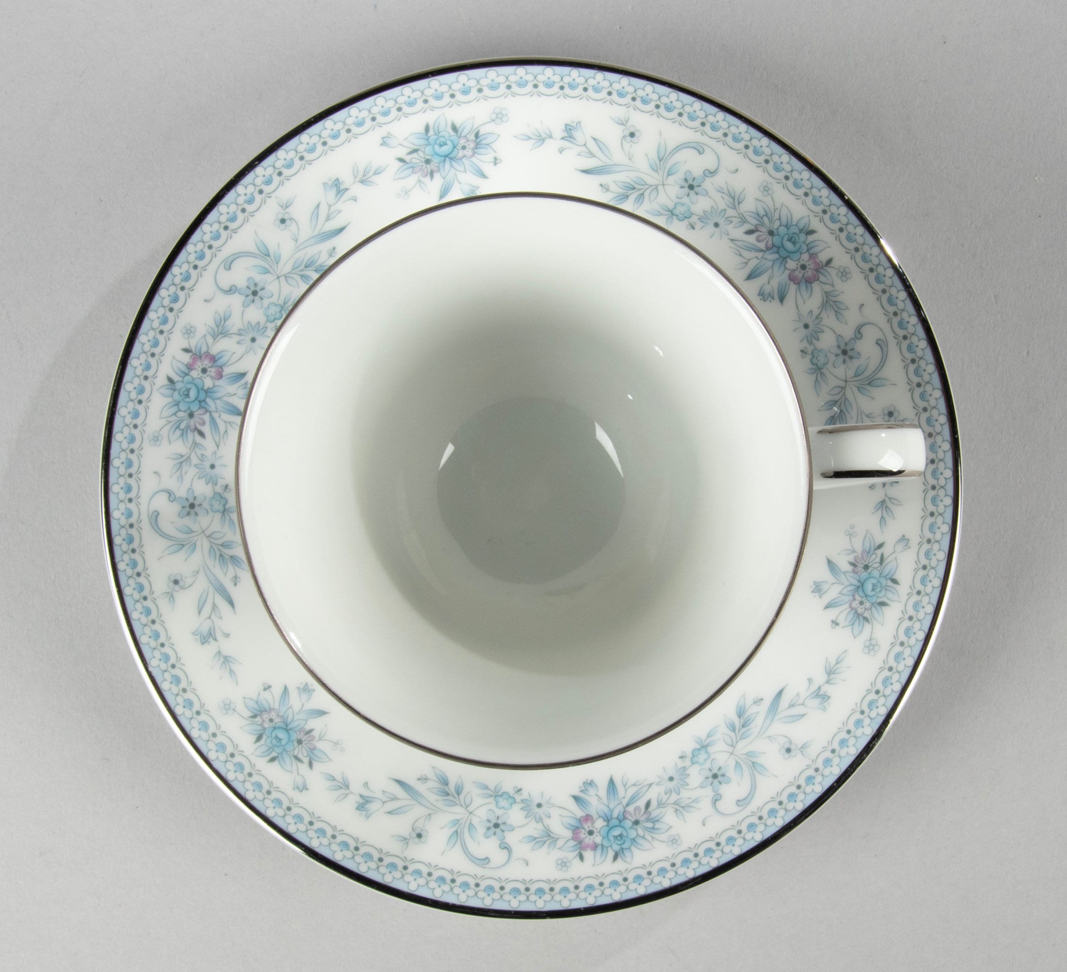 Set of 5 Tea Cups and Saucers - Noritake Blue Hill - Etsy