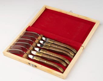 Laguiole Steak Knives Set of 5 | Serrated Stainless Steel, Made in