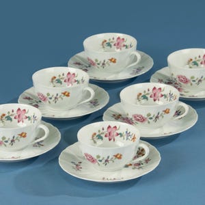 Set of 6 Teacups - Bernardaud Limoges - Lowestoft