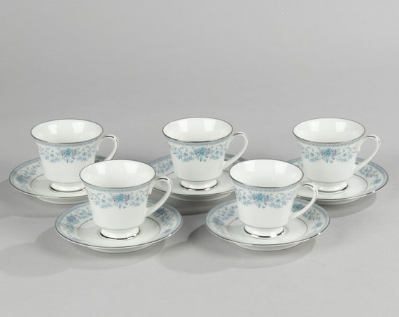 Set of 5 Tea Cups and Saucers - Noritake Blue Hill - Etsy