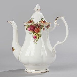 Large Coffee Pot - Royal Albert Old Country Roses