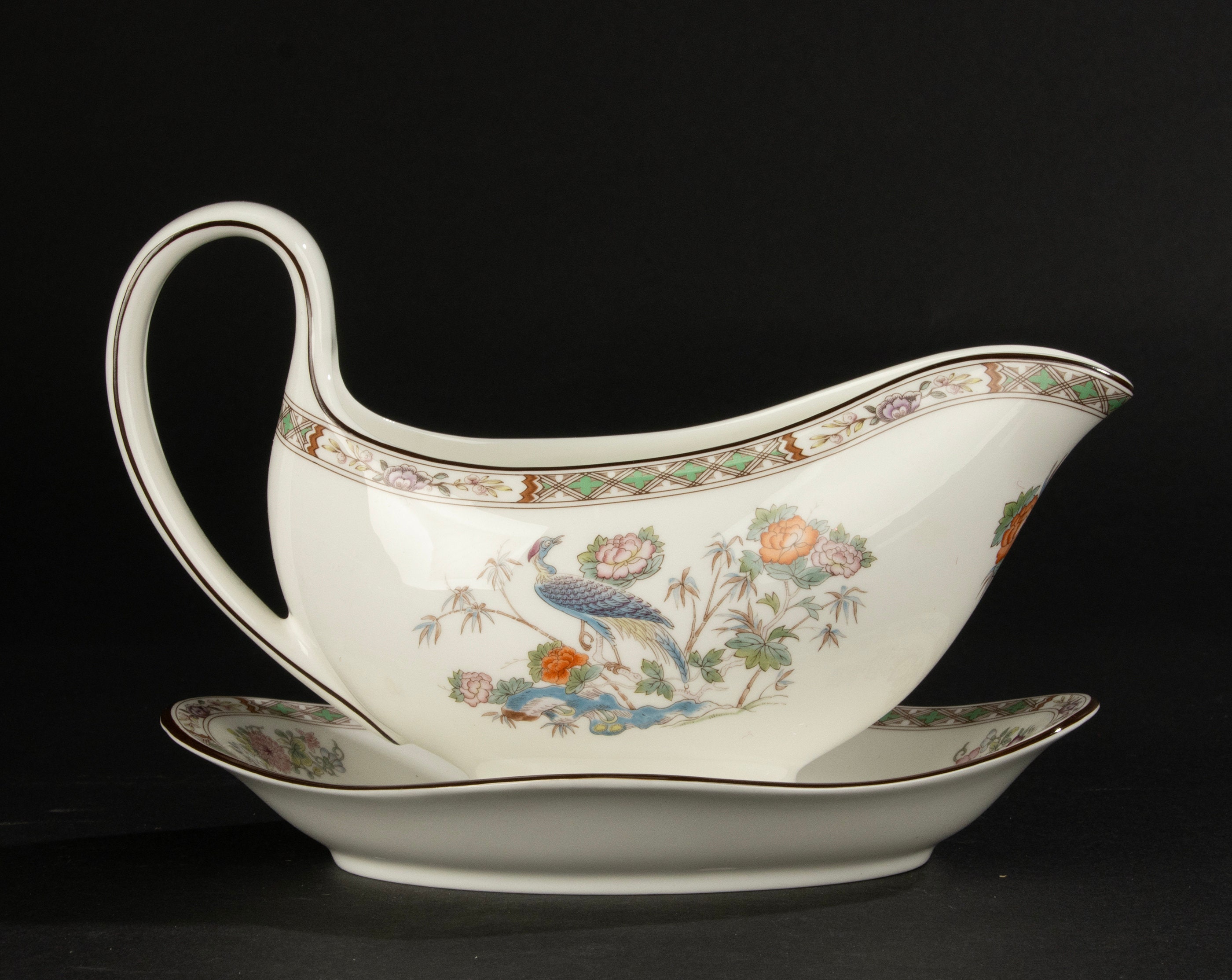  Kutani Crane ハート型陶器 Kutani Crane ハート型陶器 Wedgwood Kutani Crane ハート型陶器【公式