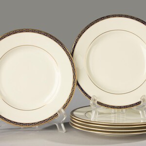 Minton St James - Etsy Canada