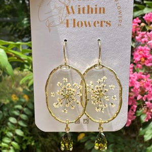 White Queen Anne’s Lace Earrings – Real Pressed Flower Dangles