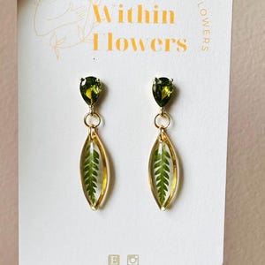 Pressed Fern Leaf Earrings in Resin – Small Green Botanical Dangles