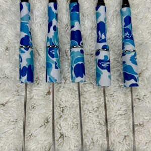 Blue Camo Print beadable Pens, DIY Plastic Blank Beadable ,Pen Customize with beads! Note Taking, Journal writing, DYI Pen Bar, Pen Bar