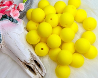 5 pack Bright Yellow 15mm Pattern/Printed Beads Beaded Pens, Beaded Bracelets, Beaded Makeup Brushes, Pen Bars, Keychains, beaded