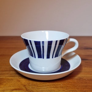 Rörstrand Model RH Markis Coffee Cup by Marianne Westman in  Amazing Condition