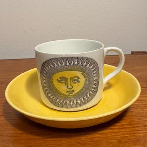 Rörstrand model DM coffee cup tea cup Sol in very good vintage condition very rare