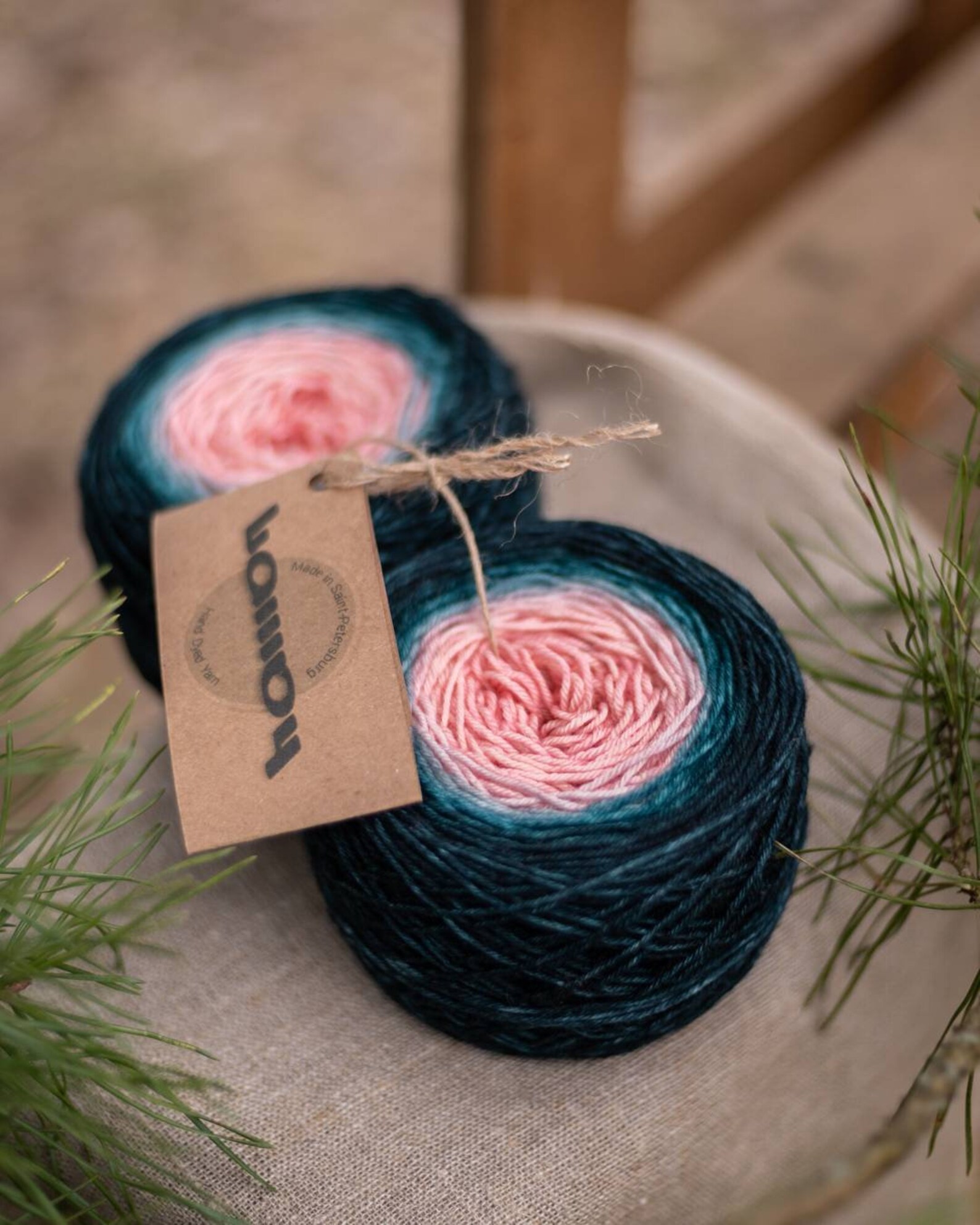 Hand dyed gradient yarn Ombre Yarn ombre effect yarn cake Etsy