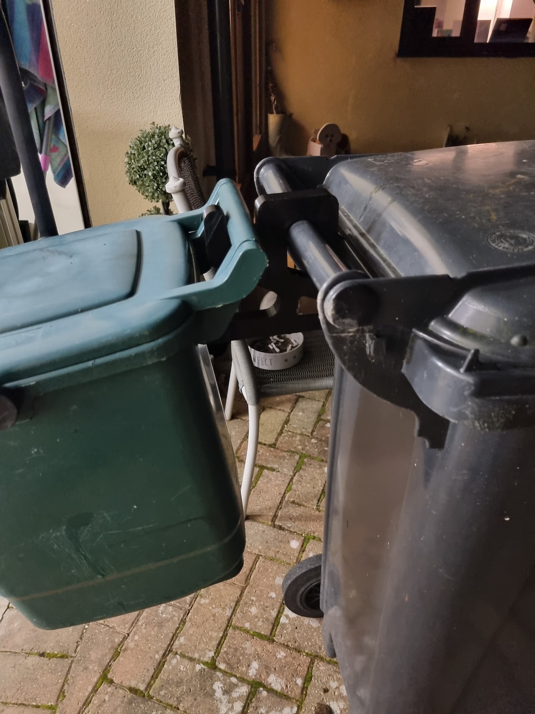 Anti Fox/badger Caddy Bin Mount Etsy UK