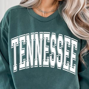 Comfort Colors® Minimalist Tennessee Sweatshirt, Tennessee Fan Crewneck, Vintage Tennessee Sweatshirt, Tennessee Gift, College Student gift