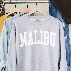 Malibu Sweatshirt, Boho Malibu Crewneck, Malibu Hoodie, Malibu California Shirt, Cute Gift for Her, Malibu Beach Sweatshirt Retro Sweatshirt