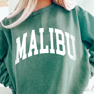 Comfort Colors® Malibu Sweatshirt, Boho Malibu Crewneck, Malibu Hoodie, Malibu California Shirt, Cute Gift for Her, Malibu Beach Sweatshirt