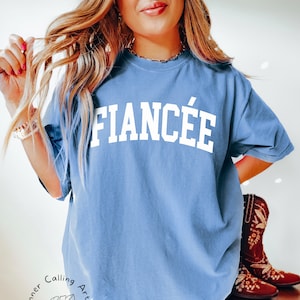 Fiancée Shirt, Comfort Colors Fiancé Tshirt, Mrs Shirt, Wifey Tee, Future Mrs, Gift for Bride, Fiance Tshirt, Wedding Gift, Est 2023, retro