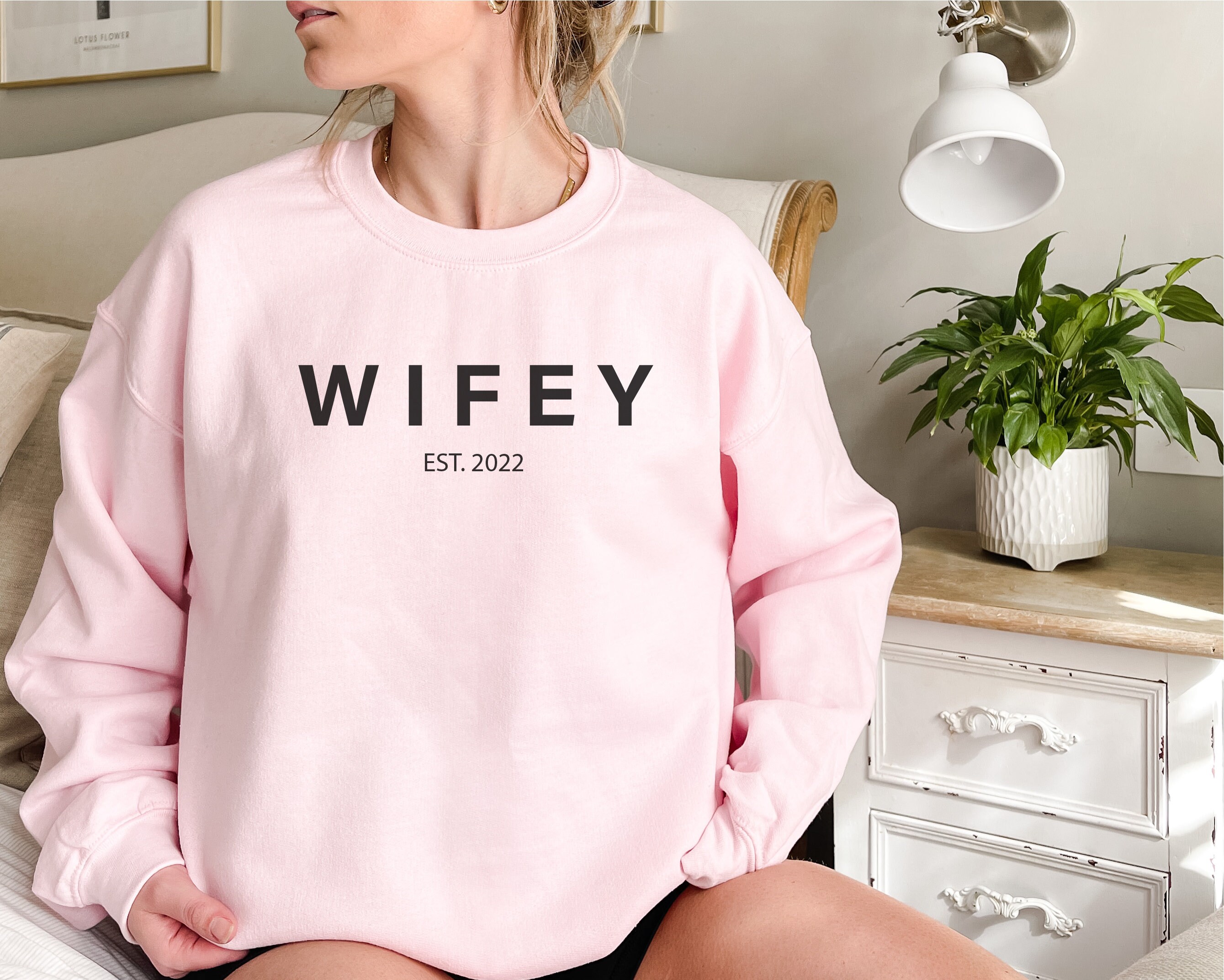 wifey hubby sweatshirts