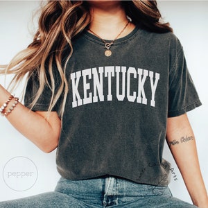 KENTUCKY Tshirt, Kentucky Crewneck Sweatshirt, Kentucky Shirt, Kentucky Gift, College Student gift, Kentucky Tee classy boho vintage UNISEX