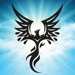 K&ouml;nnte beinhalten: Eine schwarze Silhouette eines Ph&ouml;nix mit komplizierten Details vor einem blauen Himmel mit wei&szlig;en Wolken.