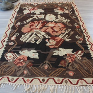 Vintage Floral Kilim Rug, Brown Floral Kilim, Ethnic Kilim Rug, Small Karabagh Kilim , Vintage Karabakh Kilim / N-915 / 4&#39;6&quot;x6&#39;5&quot; feet