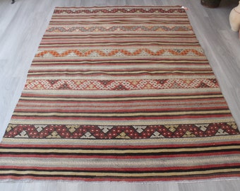 Striped Kilim Rug, Vintage Kilim, Ethnic Kilim Rug, Bohemian Kilim Rug , JIJIM Kilim Rug, Embroidered Kilim /  5'4"x7'4" feet / N-442