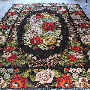 Vintage Floral Kilim, Vintage Karabagh Kilim Rug, Ethnic Rose Design  Rug, Over size Floral Kilim Rug /