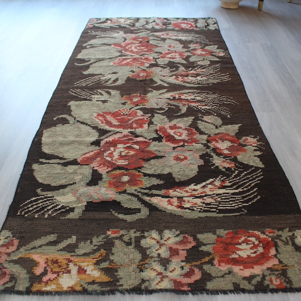 Rug With Roses - Etsy