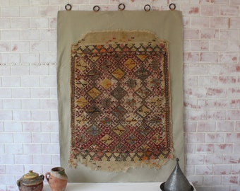 Antique Kilim Fragment Tapestry, Ethnic Rug Tapestry, Bohemian Tapestry / WH-336 /  3'5''x4'9''