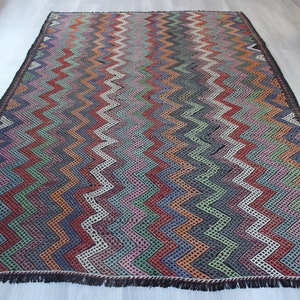Vintage Zig Zag Kilim Rug, Ethnic Kilim Rug, Bohemian Rug, Large Kilim Rug, Large Flat woven Kilim rug, coloured kilim / N-794 / 6&#39;4&quot;X9&#39;6&quot;