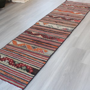 Vintage Kilim Runner, Ethnic Kilim Runner, Striped Runner, Bohemian  Kilim Rug Runner, Tribal Runner, Kitchen Runner / 2&#39;2&quot;x8&#39;7&quot; ft /N-300