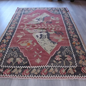 Antique Armenian Kilim, Bird Design Kilim Rug, Vintage Decorative Rug , Ethnic Animal Design Kilim / N-1132 / 5&#39;X7&#39;9&quot; feet
