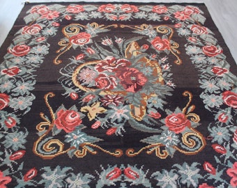 Vintage Karabakh Kilim. Ethnic Floral Kilim Rug, Bohemian Kilim Rug, Vintage Black Floral Kilim Rug / 6'2"x6'9" ft / N-328