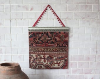 21x24 Rug Wall Hanging, Silver Framed Rug Fragment, Small Rug Tapestry / WH-200 / 21x24