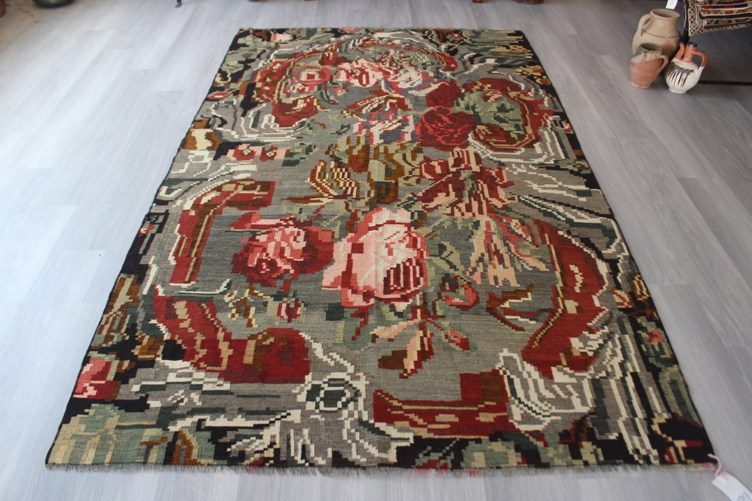 カラバ キリム ラグ、エスニック フローラル キリム、ヴィンテージ