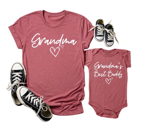 First Time Grandma Shirt 1st Grandchild Cute Adorable Gift First Time Grandma Shirt 1st Grandchild Cute Adorable Gift