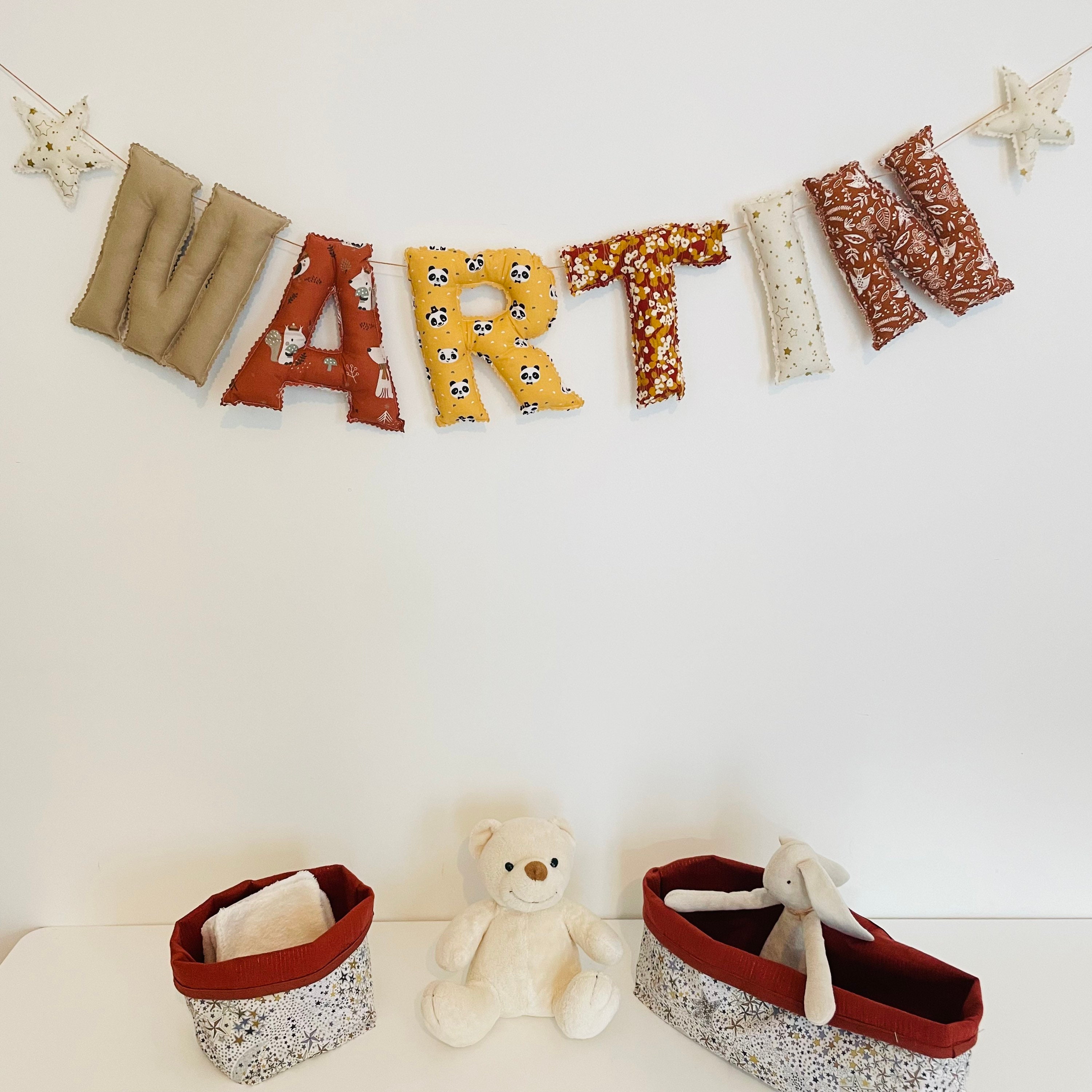 Guirlande de Lettre en Tissus Pour Chambre d'enfant ou Bébé, Thème Terracotta Marron Doré et Moutard
